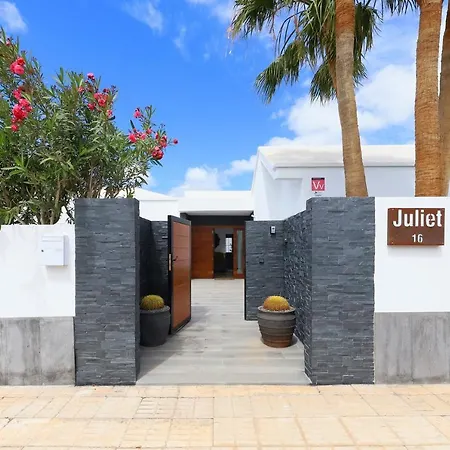 Juliet L1 * Puerto del Carmen (Lanzarote)