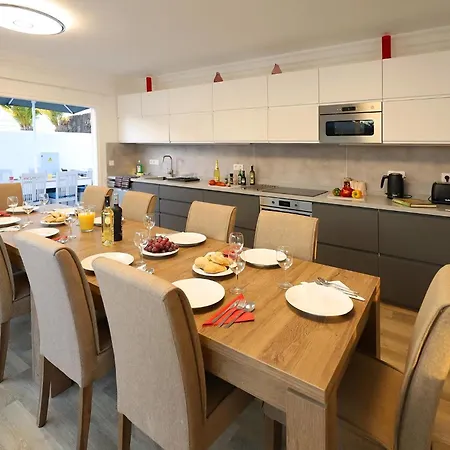 Villa Juliet L1 *